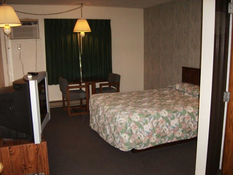 Rum River Motel Princeton Cameră foto